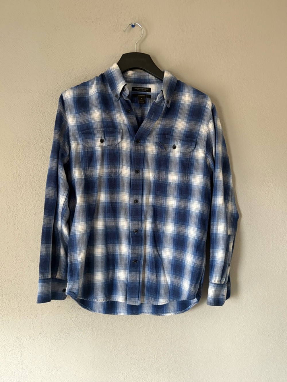 Banana Republic Men’s Standard Fit Blue Button Up Flannel Size Medium